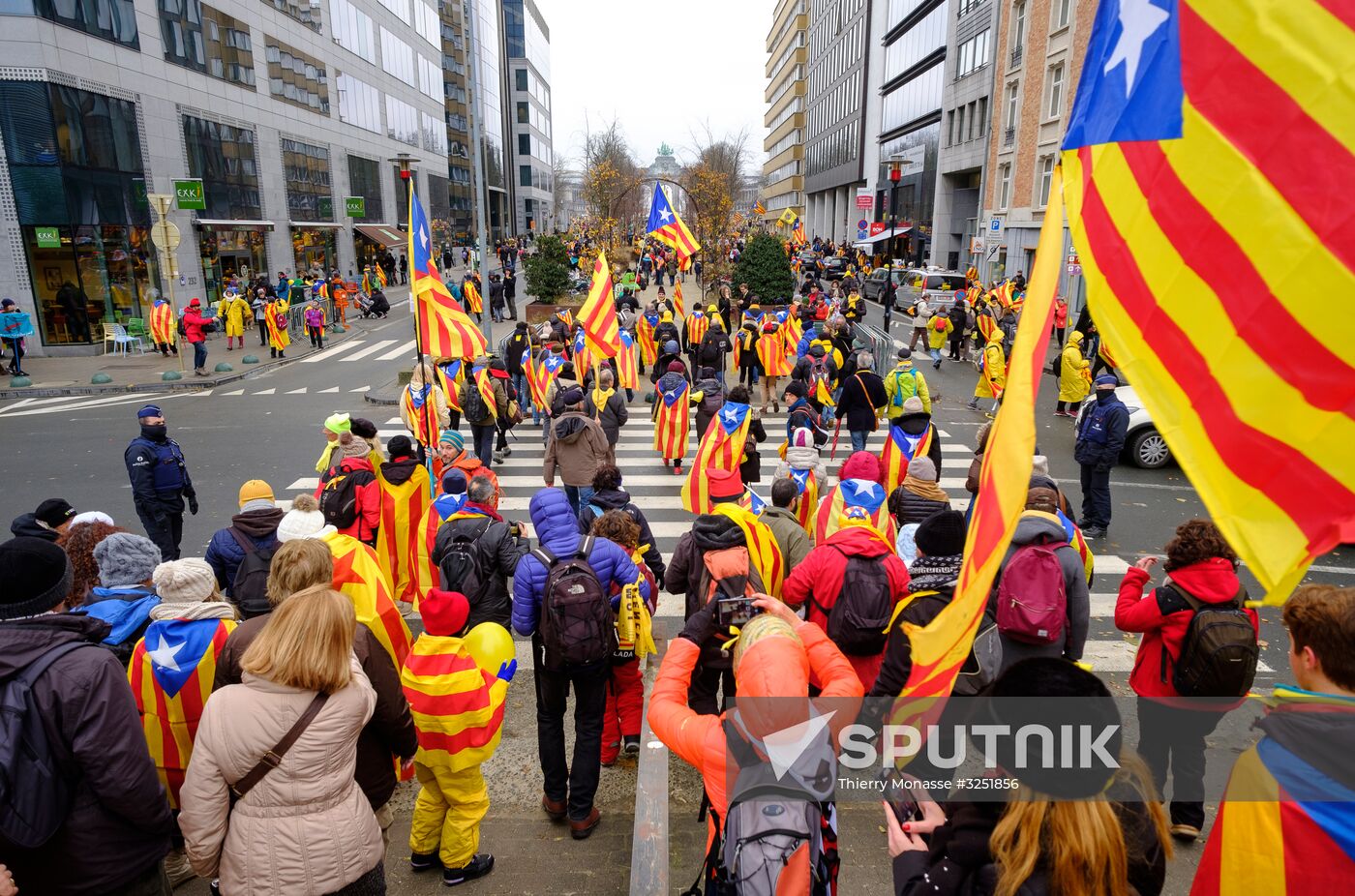 Catalans rally in Brussels in support of Carles Puigdemont
