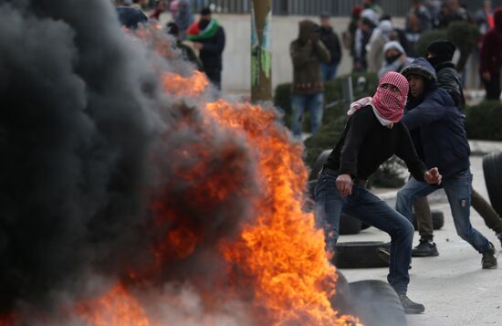 Protests in Palestine against decision to recognize Jerusalem capital of Israel