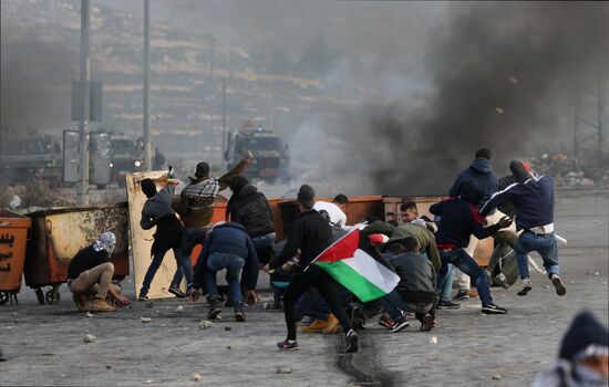 Protests in Palestine against decision to recognize Jerusalem capital of Israel