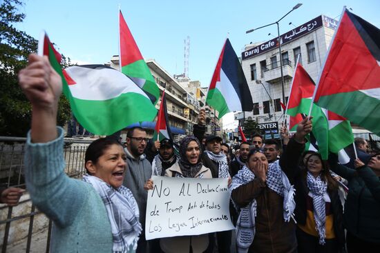 Protests in Palestine against decision to recognize Jerusalem capital of Israel