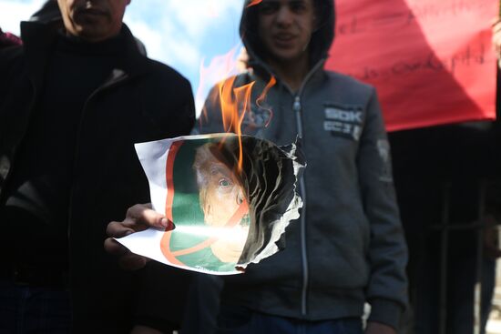 Protests in Palestine against decision to recognize Jerusalem capital of Israel