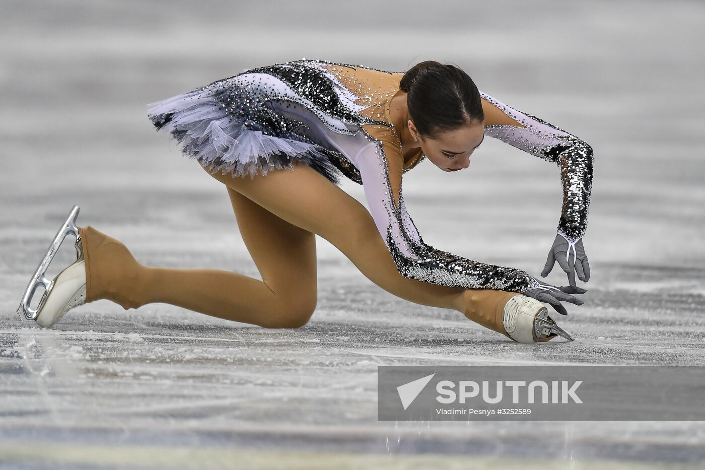ISU Grand Prix of Figure Skating Final. Women's short program