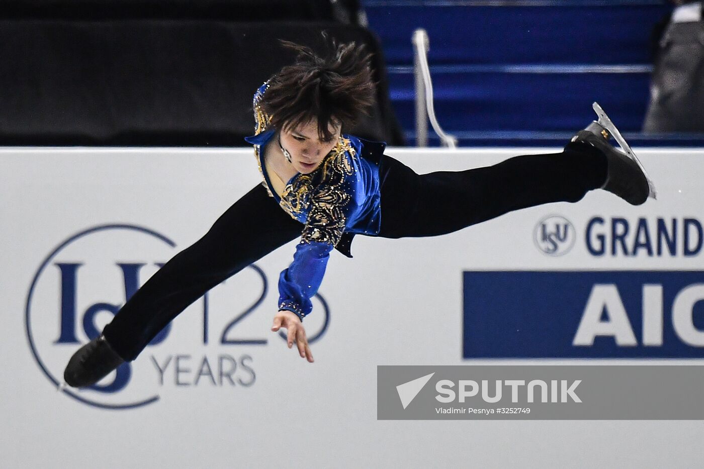 ISU Grand Prix of Figure Skating Final. Men's free skate