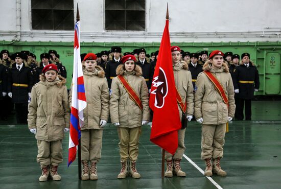 Murmansk Region students enrolled as Yunarmy members aboard Fleet Admiral of the Soviet Union Kuznetsov cruiser