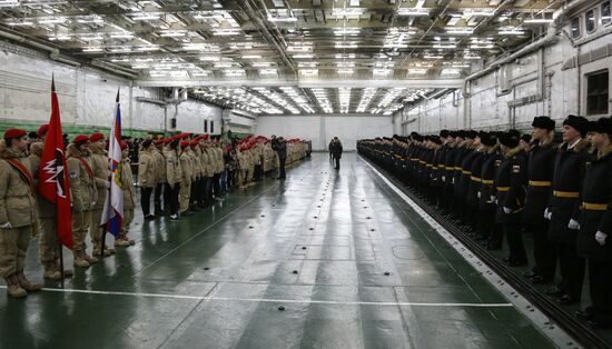 Murmansk Region students enrolled as Yunarmy members aboard Fleet Admiral of the Soviet Union Kuznetsov cruiser