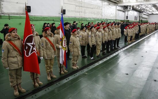 Murmansk Region students enrolled as Yunarmy members aboard Fleet Admiral of the Soviet Union Kuznetsov cruiser