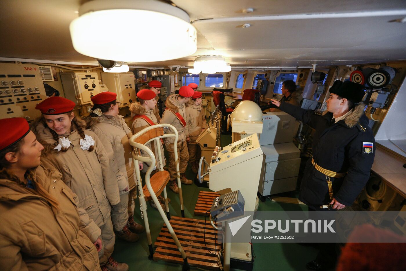 Murmansk Region students enrolled as Yunarmy members aboard Fleet Admiral of the Soviet Union Kuznetsov cruiser