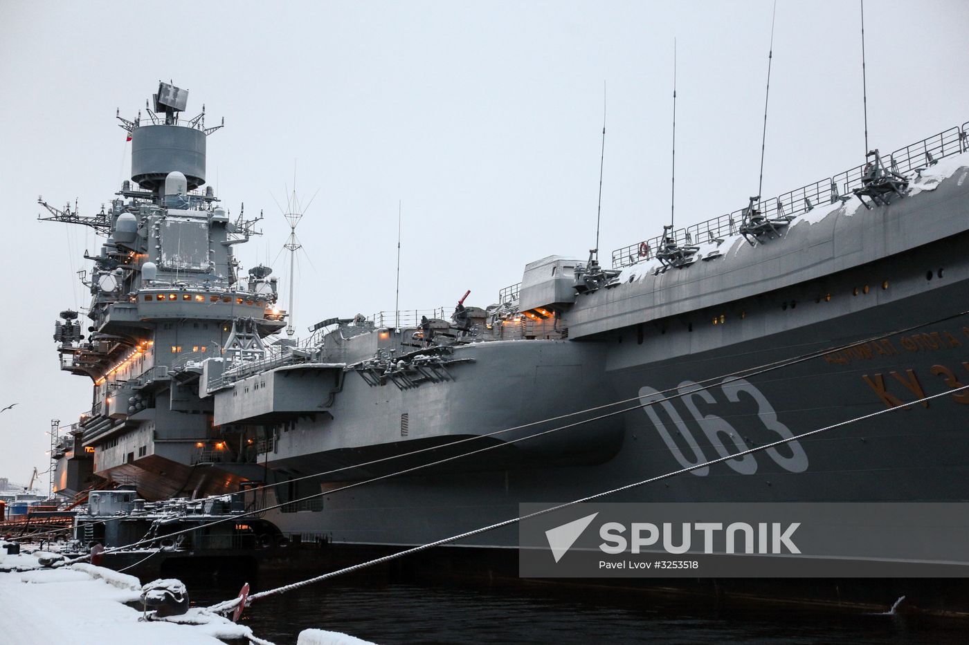 Murmansk Region students enrolled as Yunarmy members aboard Fleet Admiral of the Soviet Union Kuznetsov cruiser