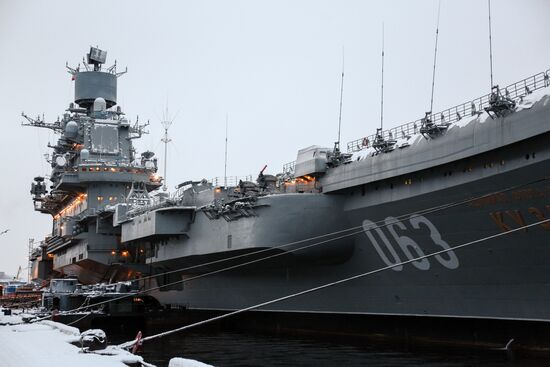 Murmansk Region students enrolled as Yunarmy members aboard Fleet Admiral of the Soviet Union Kuznetsov cruiser