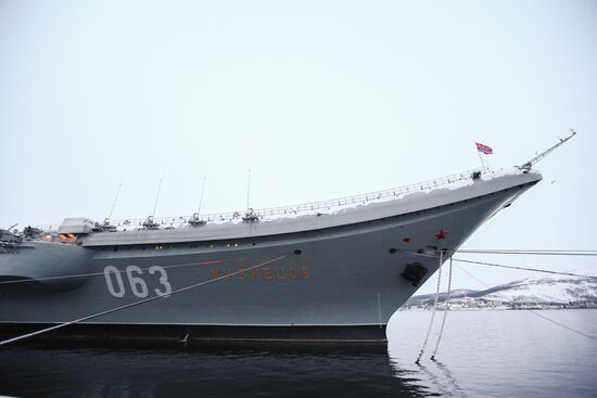 Murmansk Region students enrolled as Yunarmy members aboard Fleet Admiral of the Soviet Union Kuznetsov cruiser