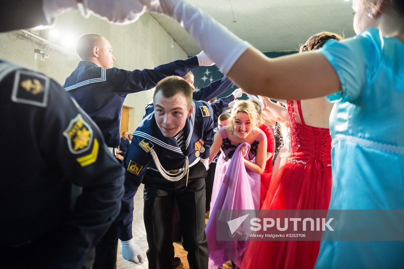 Cadets have Autumn Ball in Sevastopol