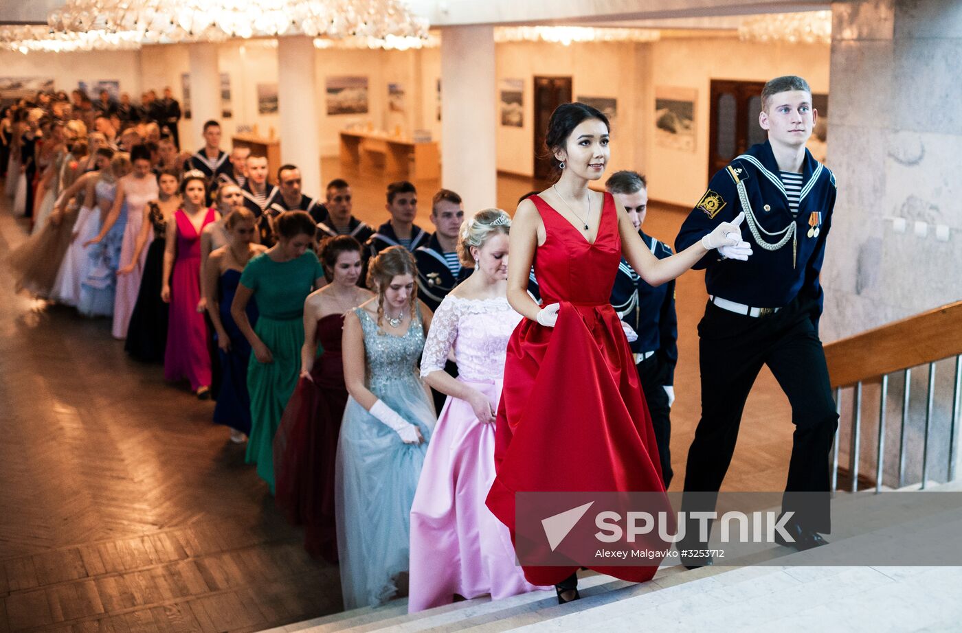 Cadets have Autumn Ball in Sevastopol