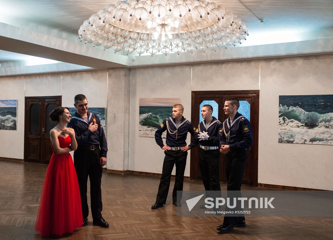 Cadets have Autumn Ball in Sevastopol