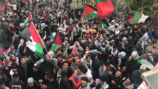Rally outside US Embassy in Lebanon against Trump's decision on Jerusalem