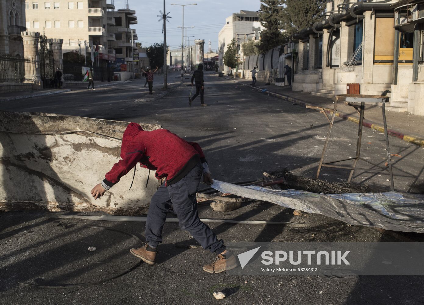 Situation at border between Israel and Palestine