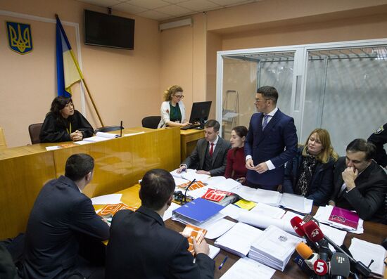 Action in support of Mikheil Saakashvili at court building in Kiev