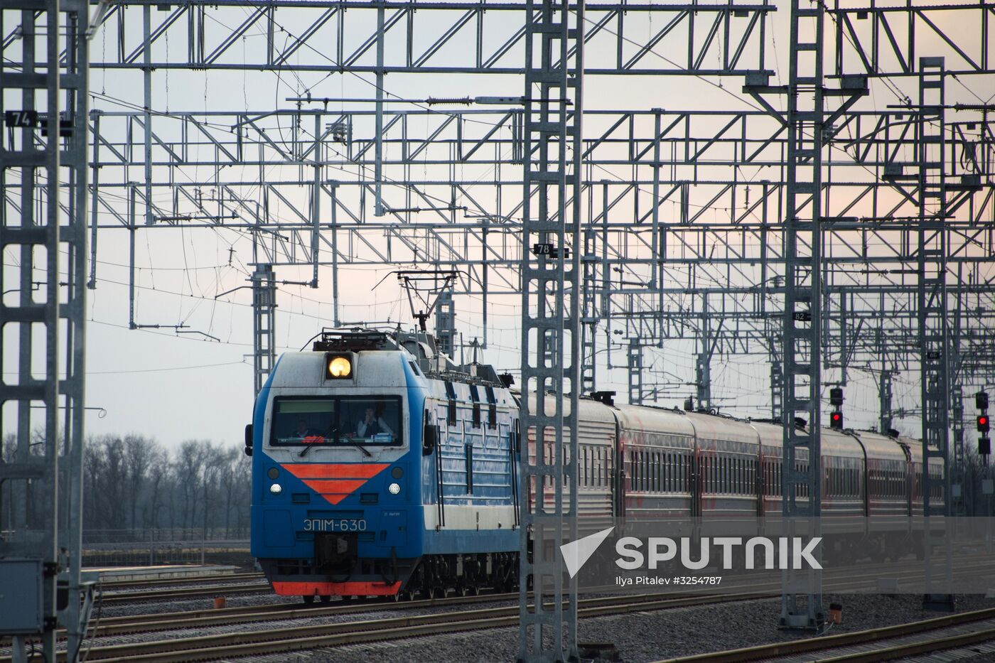 Russian Railways launch trains to bypass Ukraine