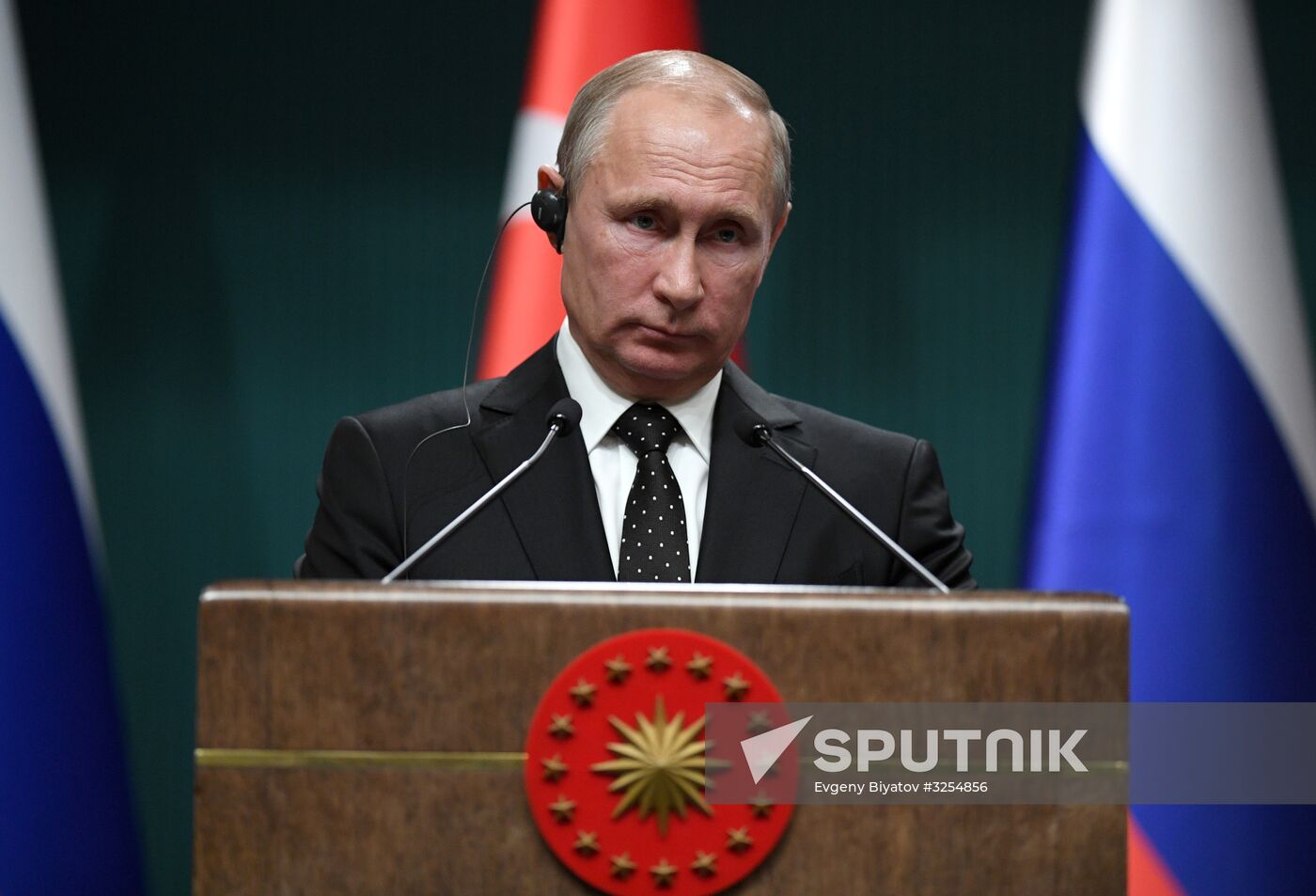 Vladimir Putin pays working visit to Turkey