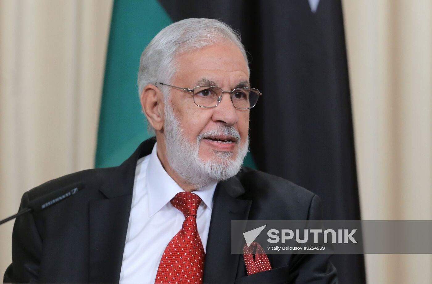 Russian Foreign Minister Sergei Lavrov meets with Libyan Foreign Minister Mohamed Taha Siala