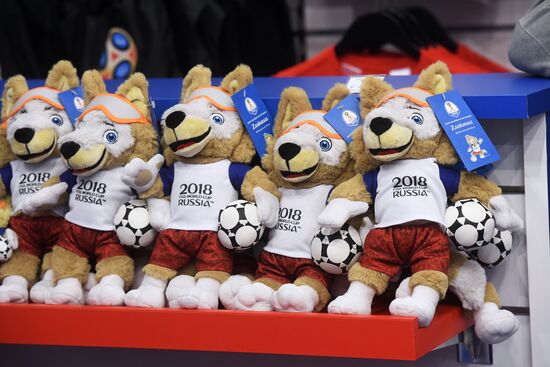 Official 2018 FIFA World Cup souvenirs store opens in Moscow
