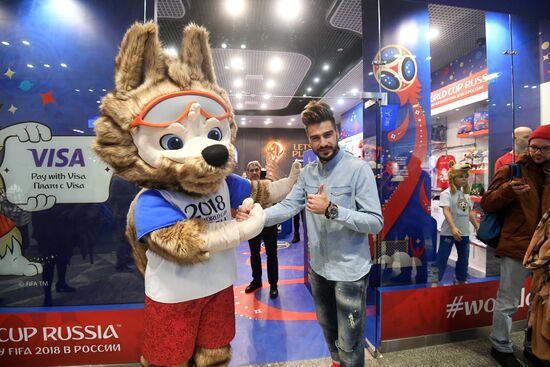 Official 2018 FIFA World Cup souvenirs store opens in Moscow