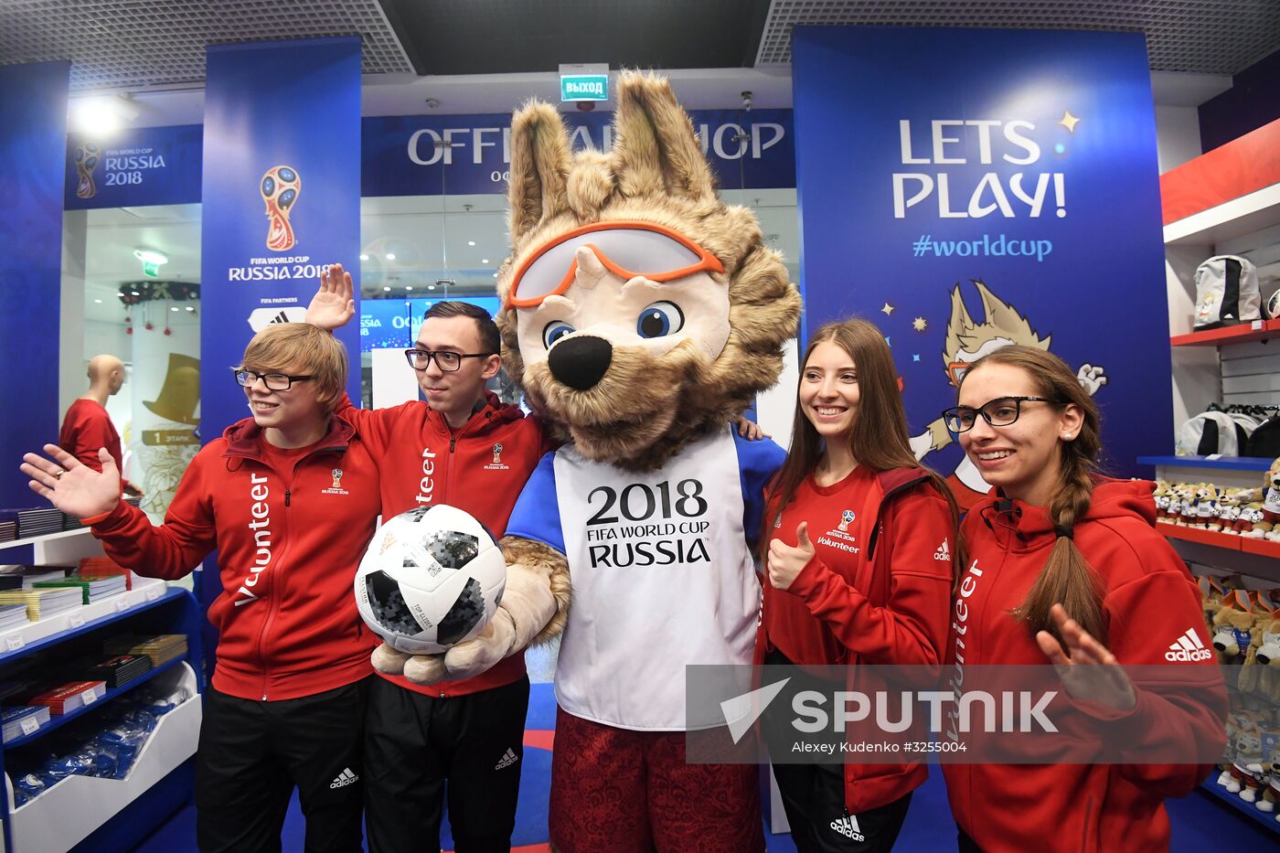 Official 2018 FIFA World Cup souvenirs store opens in Moscow