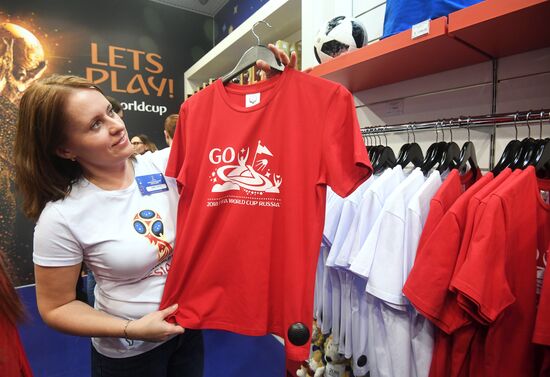 Official 2018 FIFA World Cup souvenirs store opens in Moscow