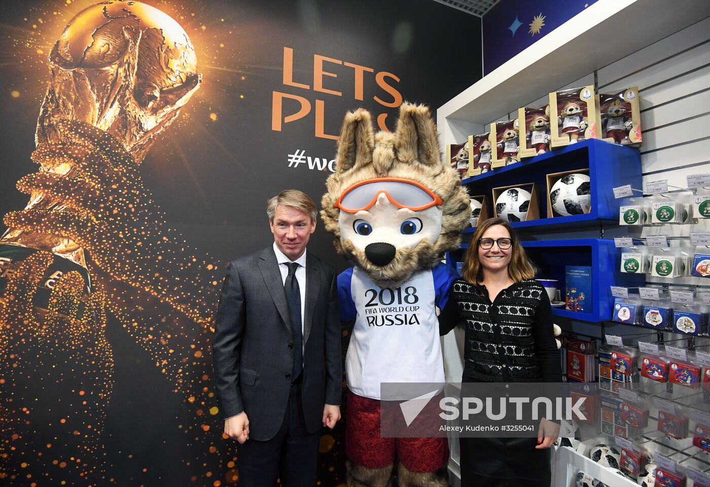 Official 2018 FIFA World Cup souvenirs store opens in Moscow