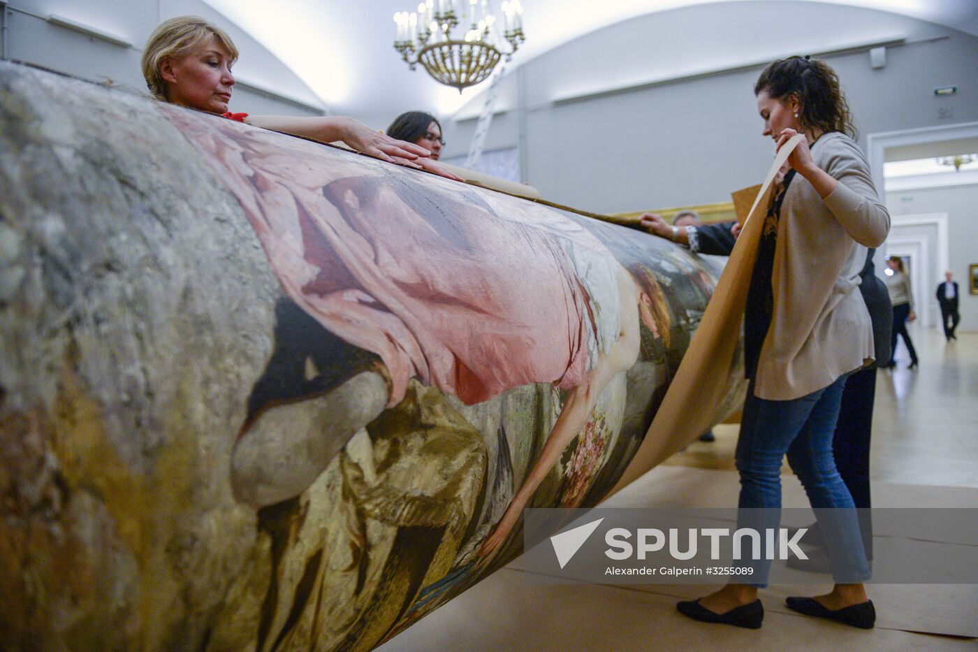 Dismantling and replacement of Frina at Poseidon's Festival painting at Russian Museum
