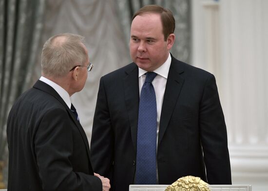 President Putin meets with Russia's Constitutional Court judges