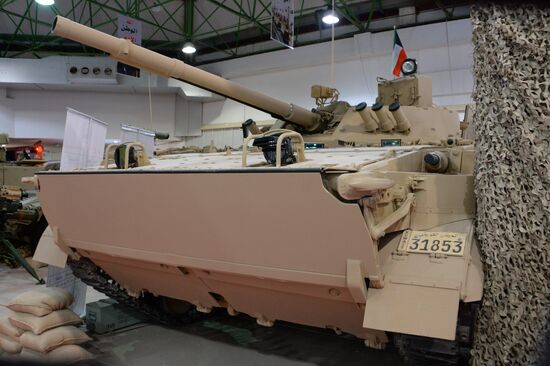 Gulf Defence & Aerospace 2017 international exhibition for arms and military equipment
