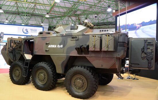 Gulf Defence & Aerospace 2017 international exhibition for arms and military equipment