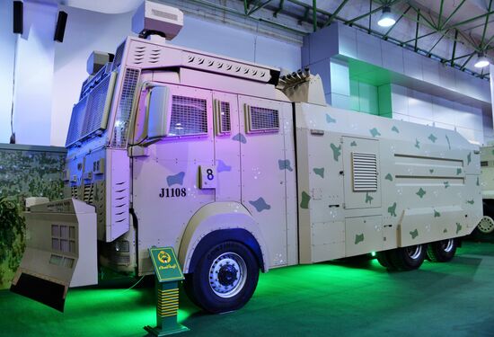 Gulf Defence & Aerospace 2017 international exhibition for arms and military equipment