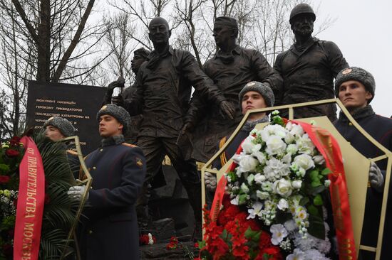Monument to Chernobyl nuclear disaster relief workers unveiled