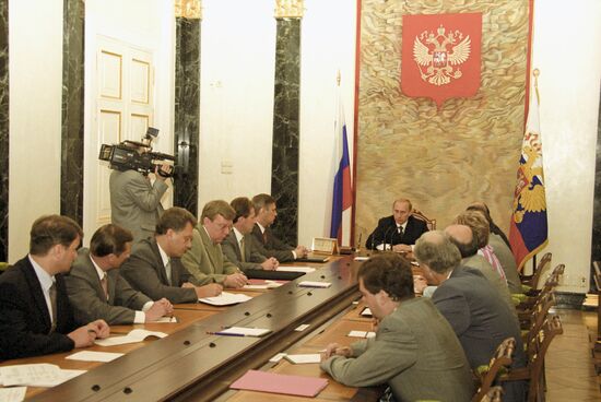 President Vladimir Putin meets with Government members in Kremlin