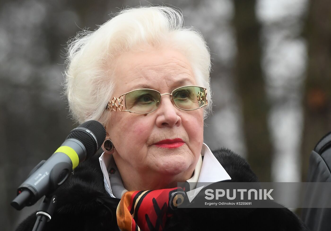 Monument to Chernobyl nuclear disaster relief workers unveiled