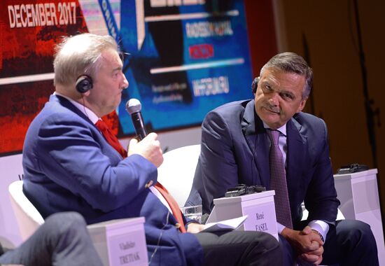 2nd International Hockey Forum