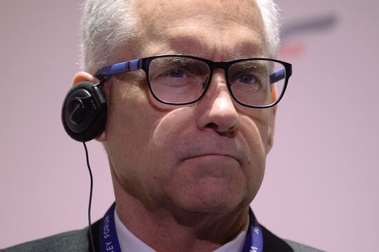 2nd International Hockey Forum