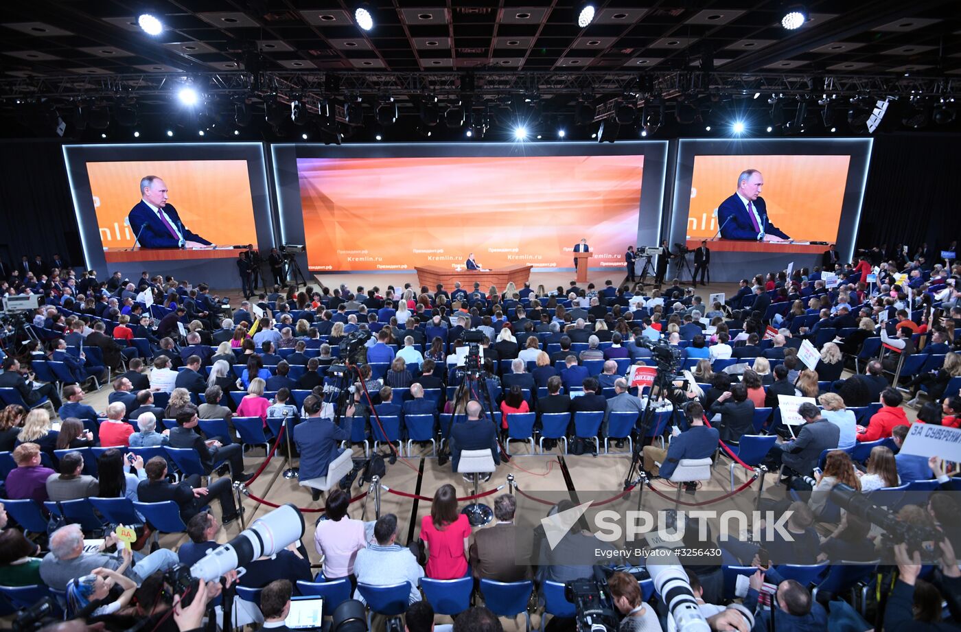 Vladimir Putin's annual news conference