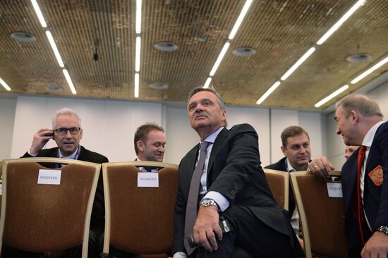 2nd International Hockey Forum