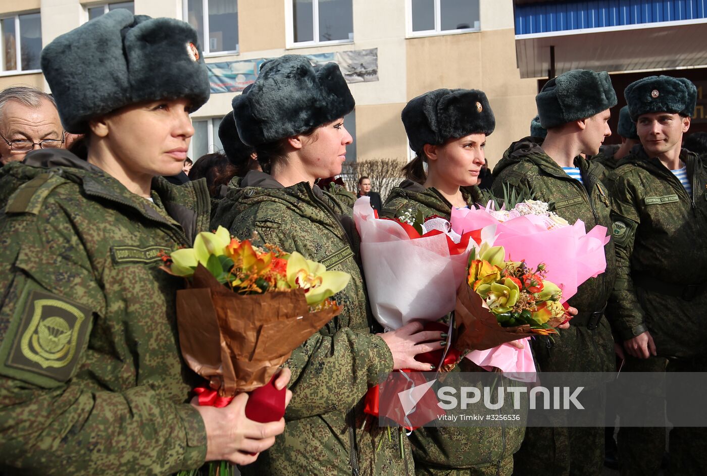 Special task medical unit returns from Syria