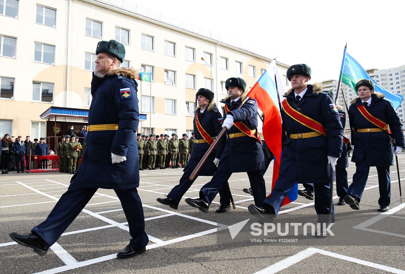 Special task medical unit returns from Syria