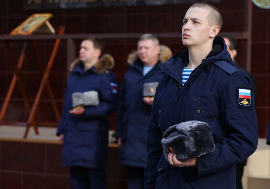 Special task medical unit returns from Syria