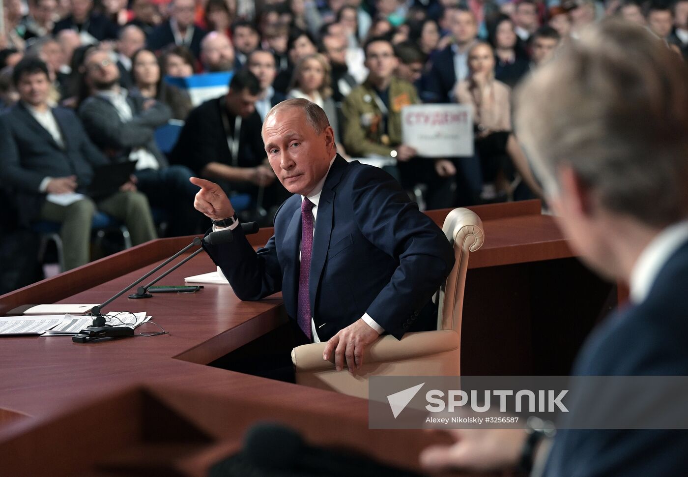 Vladimir Putin's annual news conference