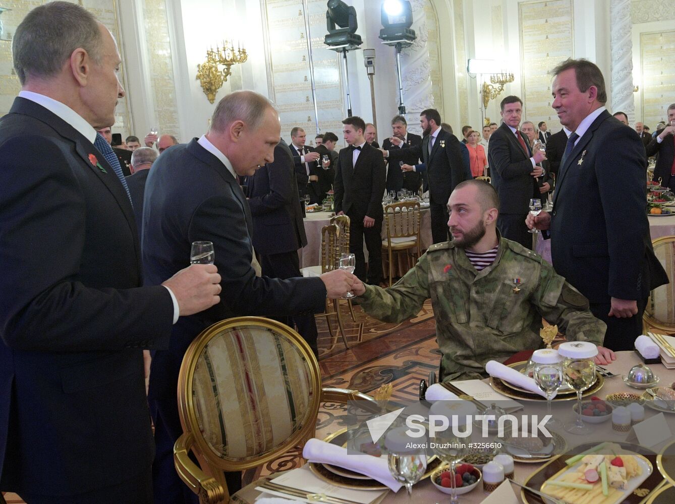 President Putin attends reception to mark Heroes of the Fatherland Day