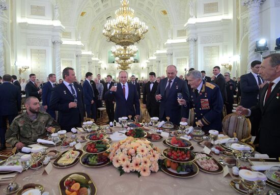 President Putin attends reception to mark Heroes of the Fatherland Day