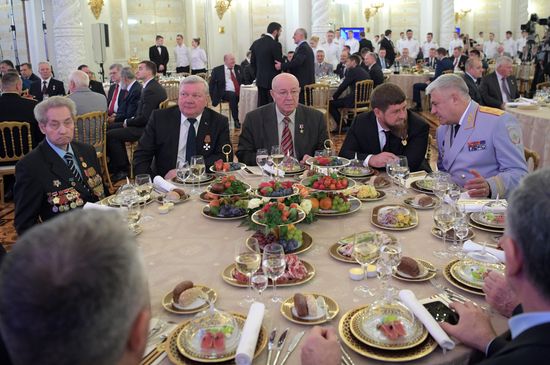 President Putin attends reception to mark Heroes of the Fatherland Day