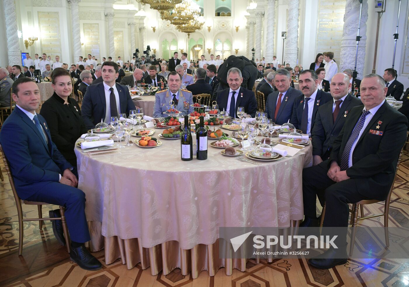 President Putin attends reception to mark Heroes of the Fatherland Day