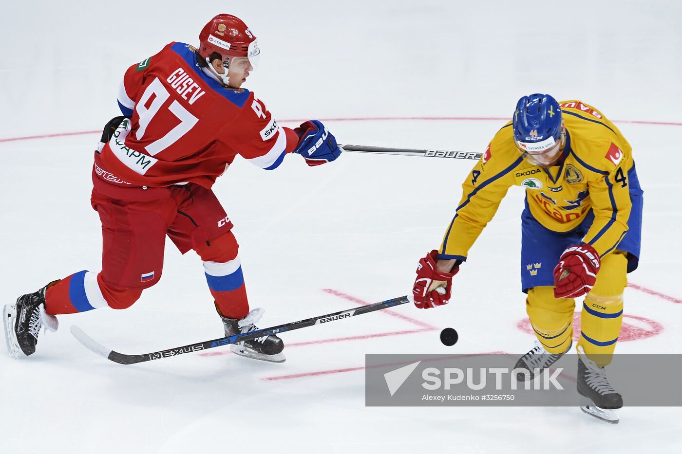Ice hockey. Channel One Cup. Russia vs. Sweden