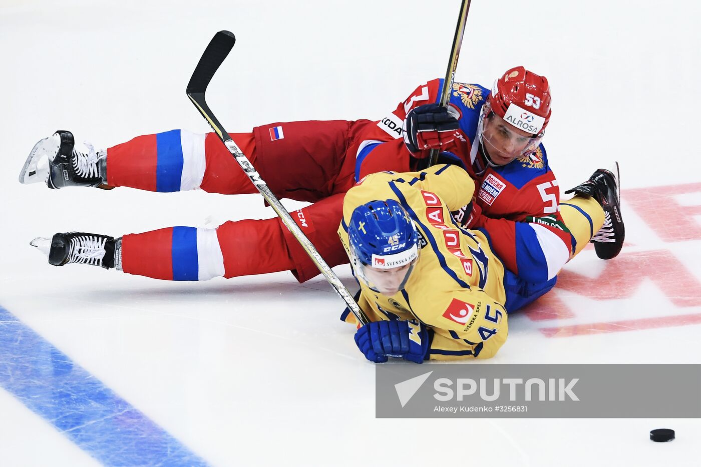 Ice hockey. Channel One Cup. Russia vs. Sweden